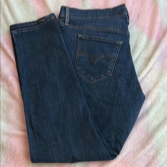 Levi's Men's Dark Blue Straight Jeans - Picture 2 of 11